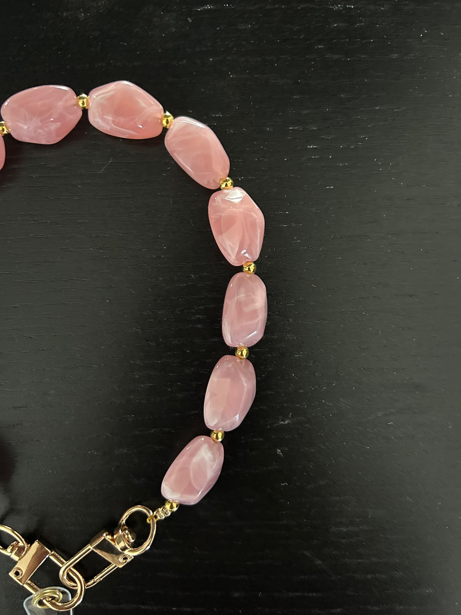 Beaded Phone Charm - Roze & Goud