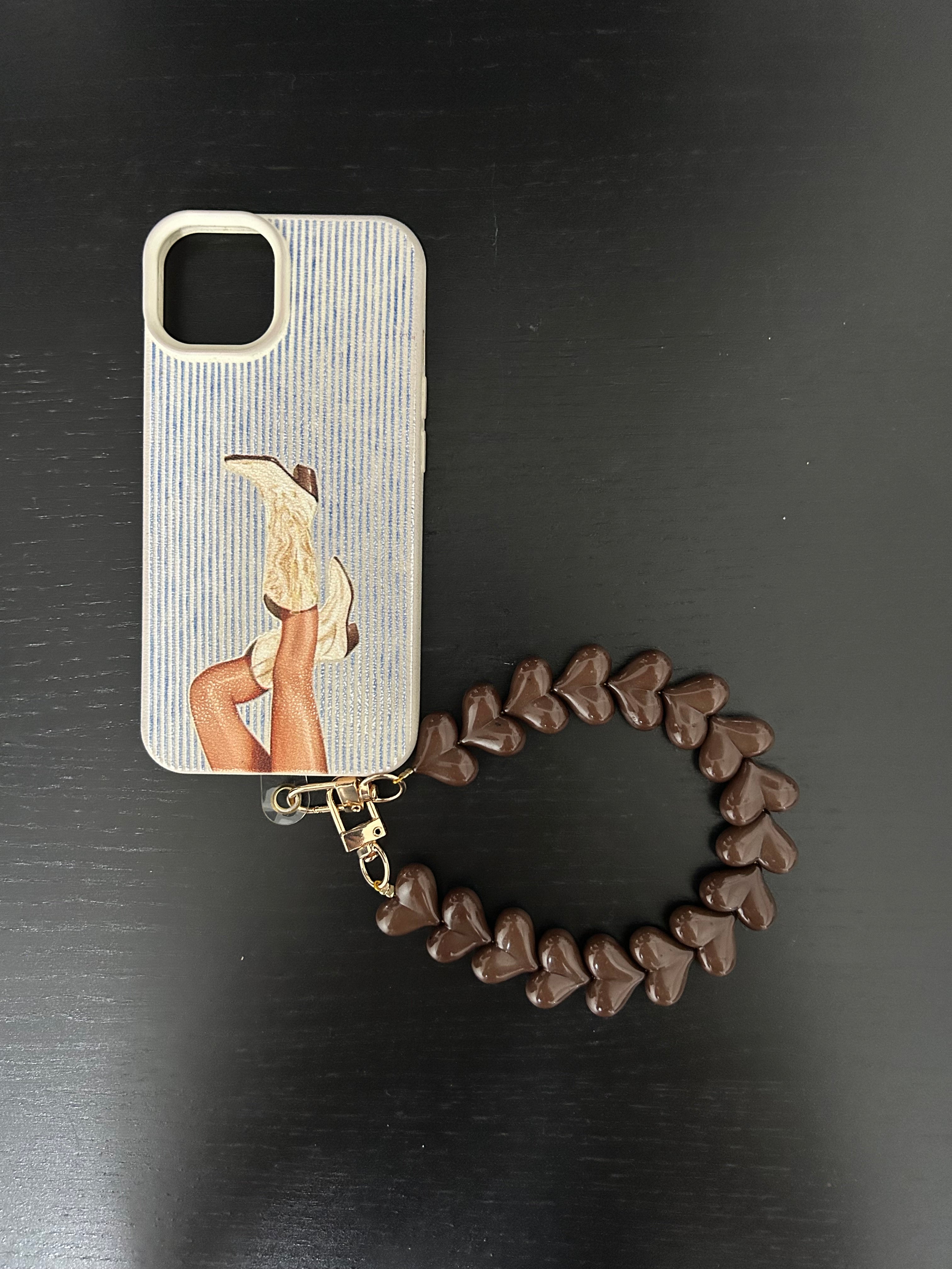 Bruin hartjes telefoonkoord met goudkleurige karabijnhaken